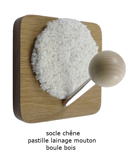 Patère socle carré chêne